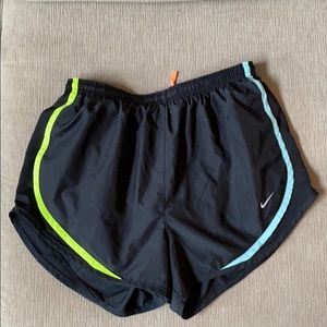Running shorts